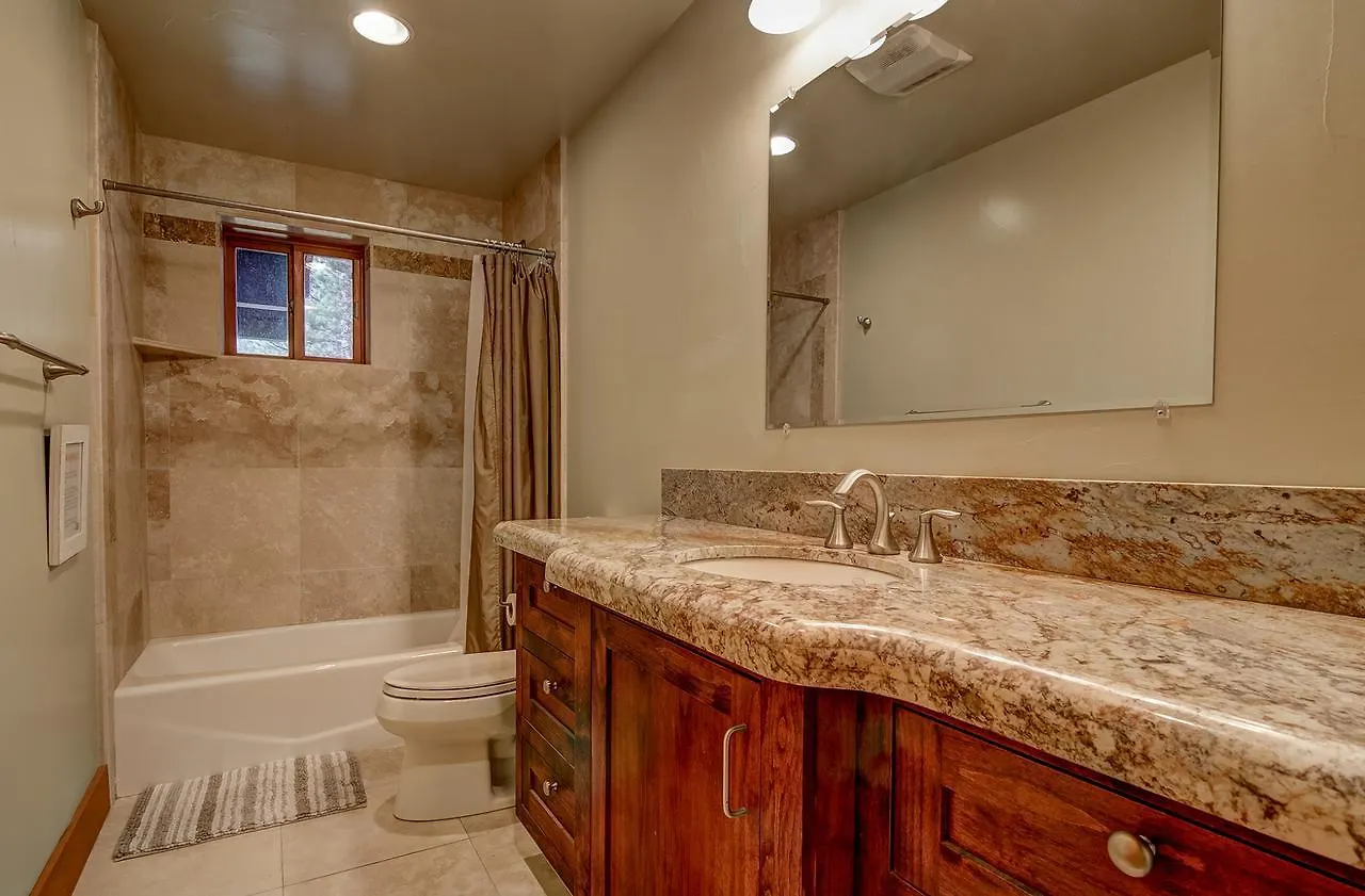 Aspen Acres - Five Bedroom Home South Lake Tahoe 0*,